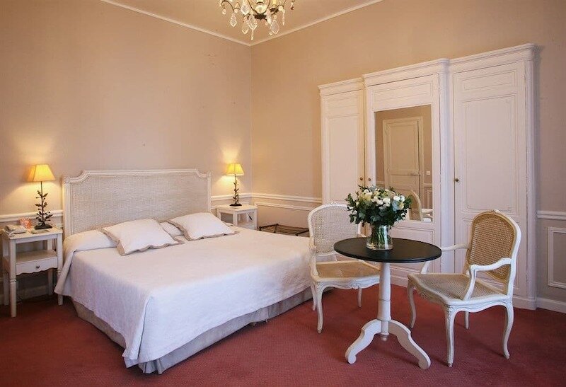 Pavillon Henri IV 3