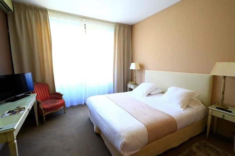 Hôtel le Renoir 5