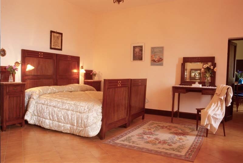 Azienda Agricola Montepiano 4