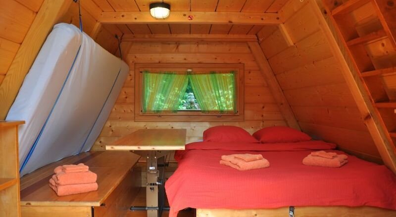 Camping Restaurant Les Grottes 4