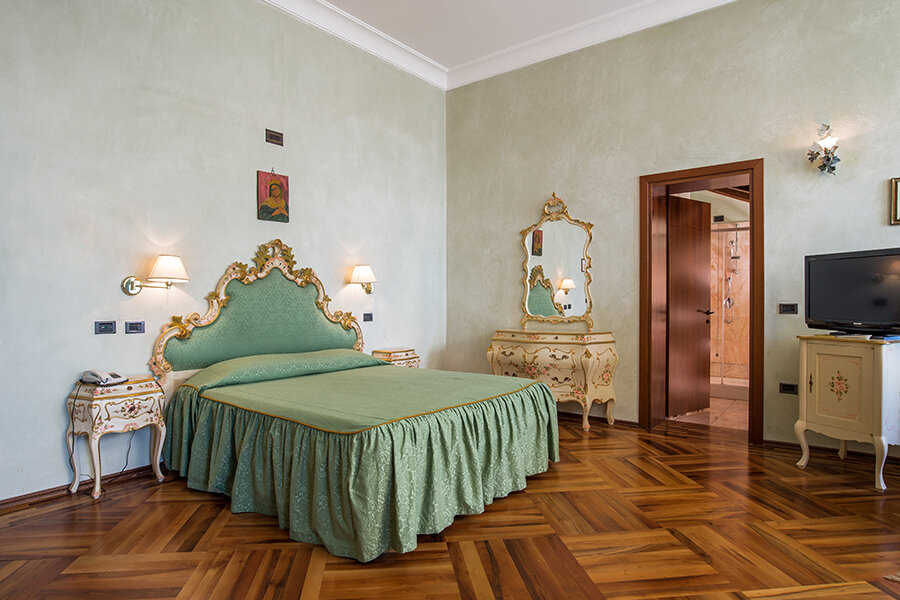 Hotel Villa Tacchi 5