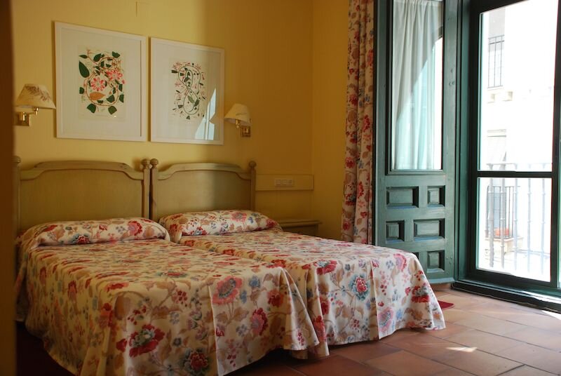Hotel Leonor de Aquitania 4