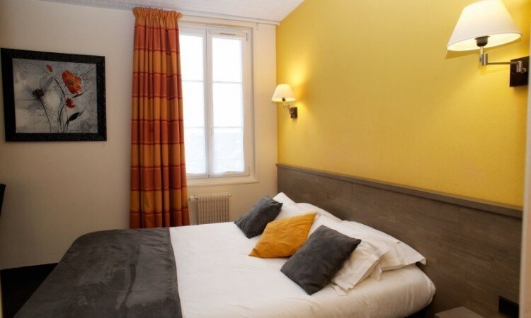 Brit Hôtel le Surcouf 3