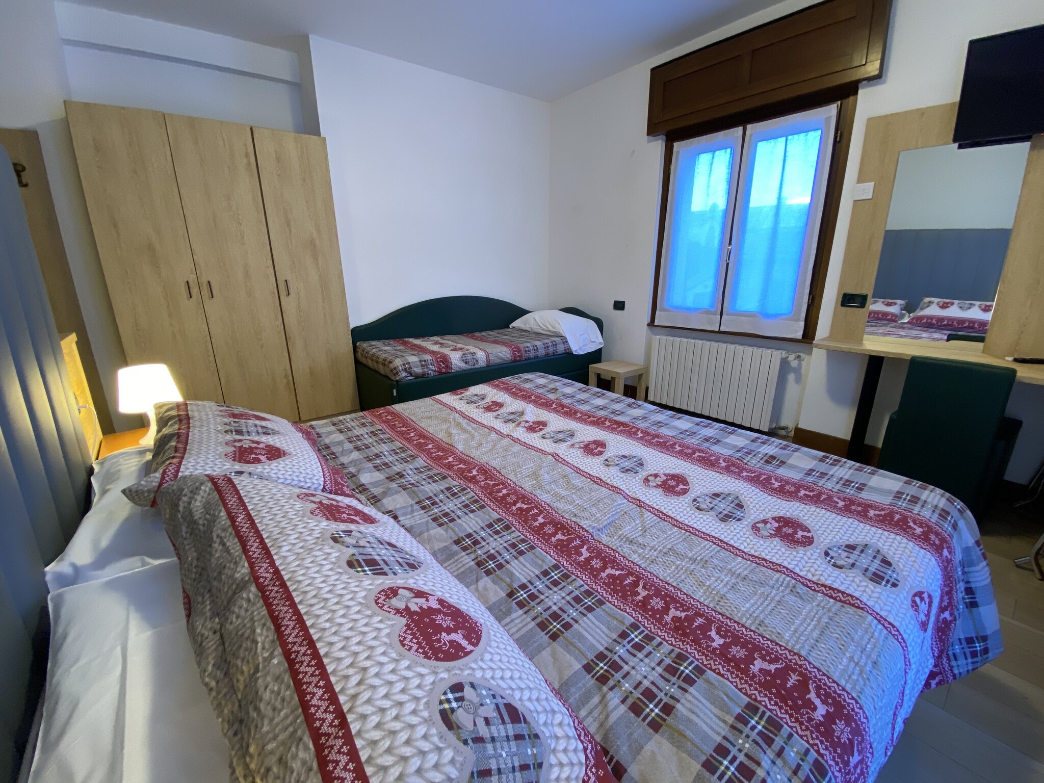 Hotel Sciatori 4