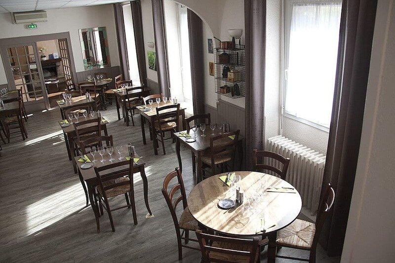 Hotel-Restaurant Le Chatel 5