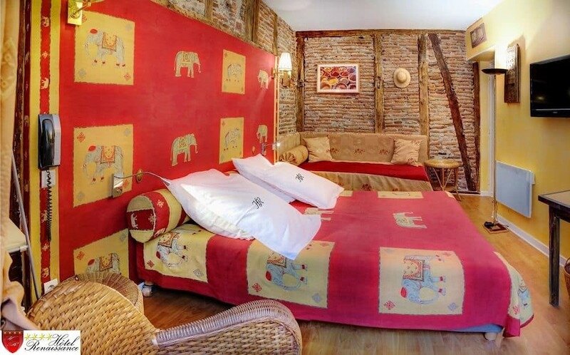 Hôtel Renaissance 5