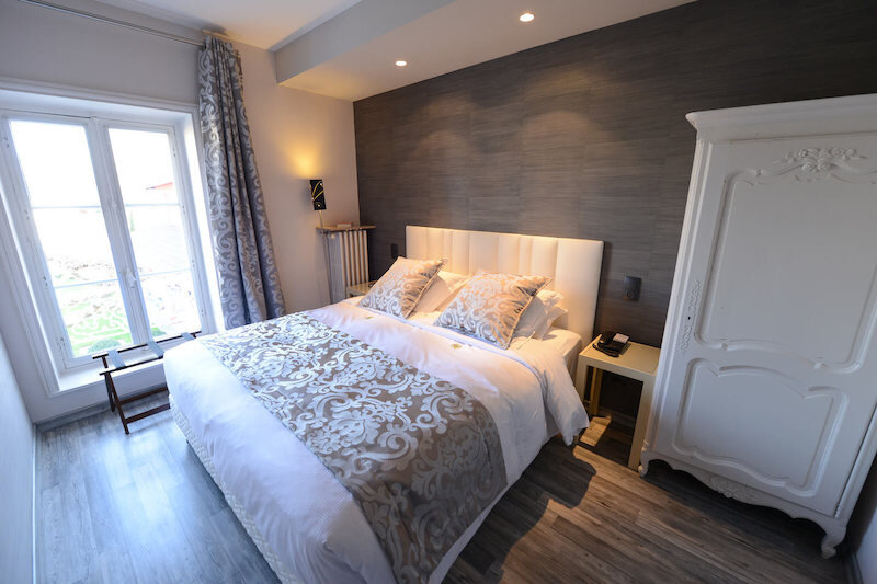Hôtel les Maritonnes Parc & Vignoble 2