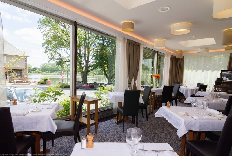 Hôtel-Restaurant du Château 3