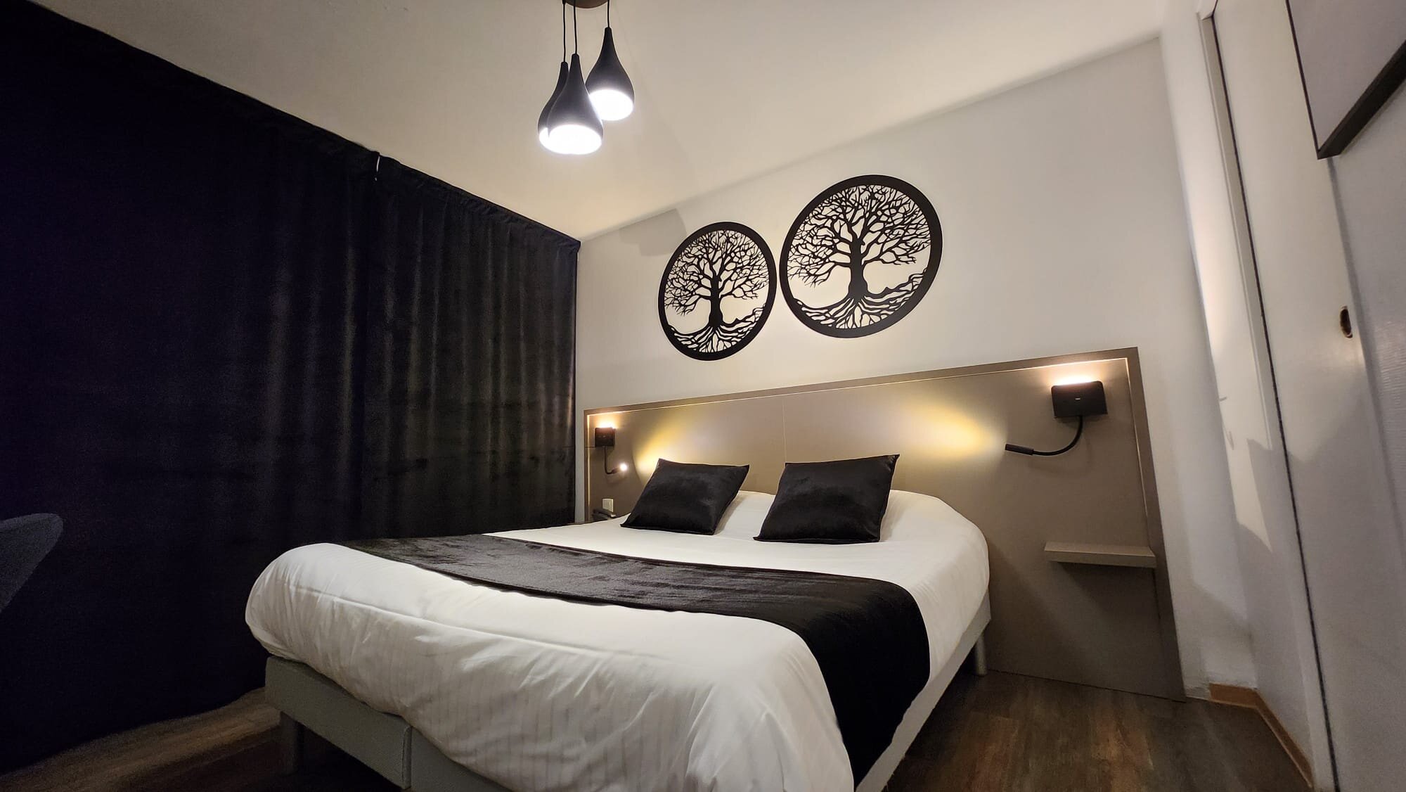 Hôtel le Cheval Blanc 4