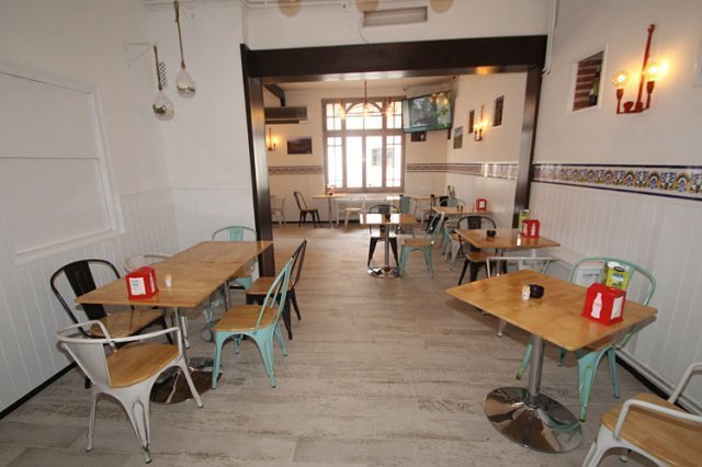 Hostal Empordà 3