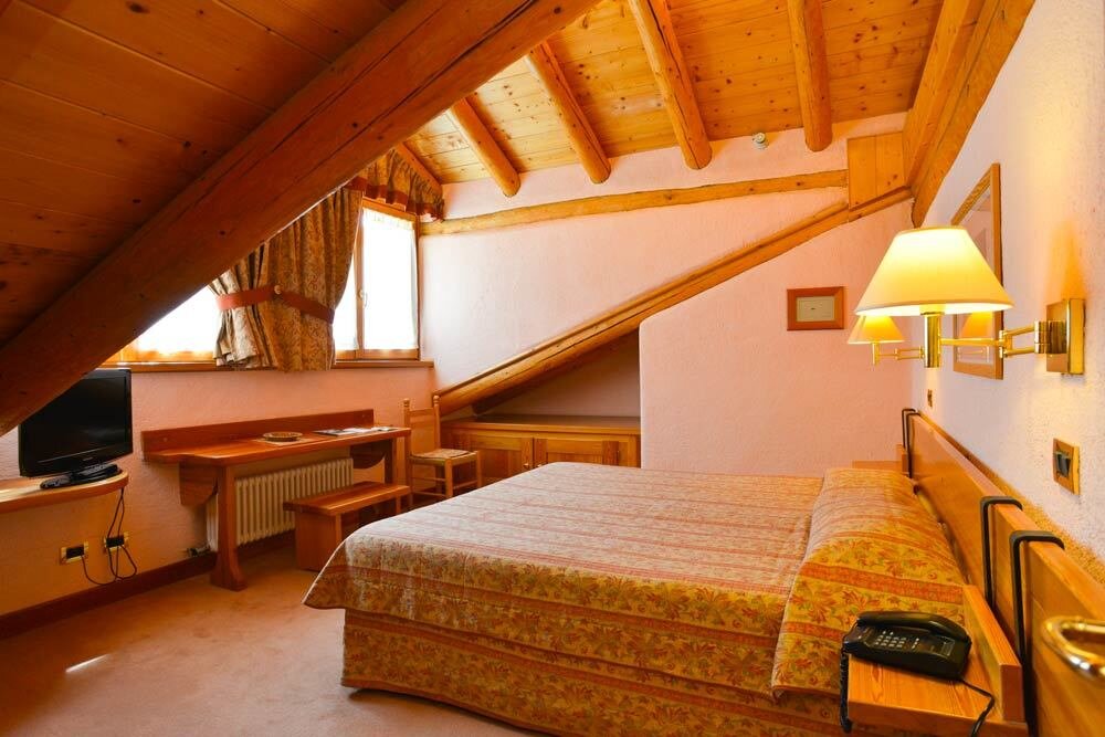 Hotel Ristorante Notre Maison 2