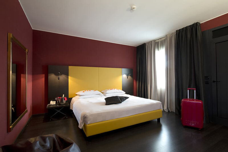 Hotel D120 3