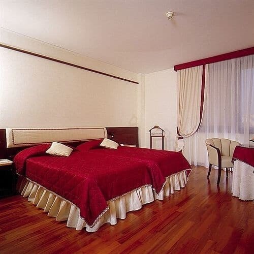 Hotel Leopardi 3