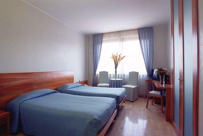 Hotel Leopardi 4