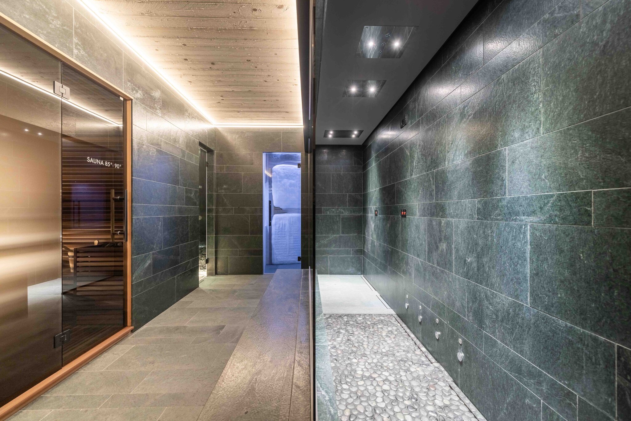 Hotel Croce Bianca 4
