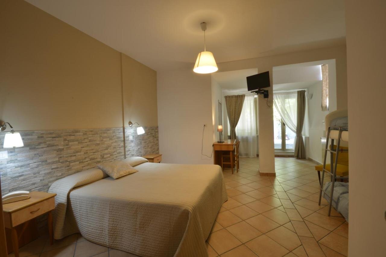Hotel Ristorante Pineta 2