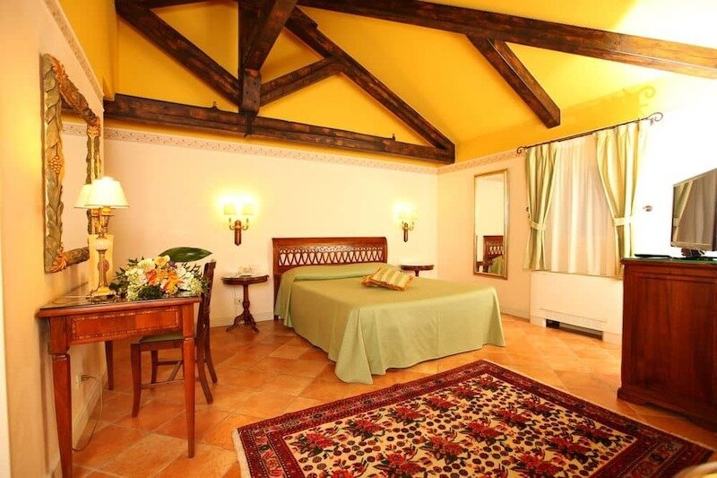 Relais Villa FioritaS 5