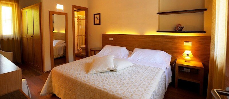 Guesia Village Hotel & Spa 2