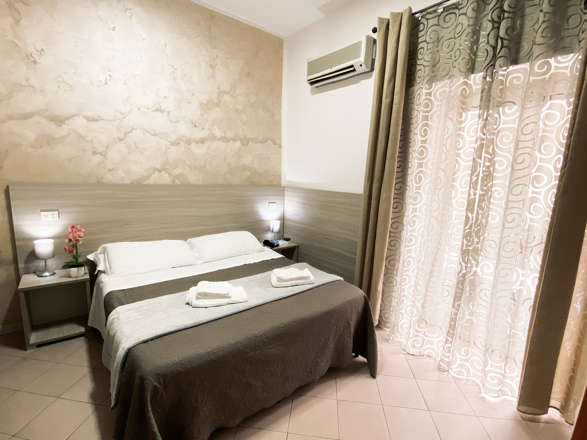 Hotel Colombo 4