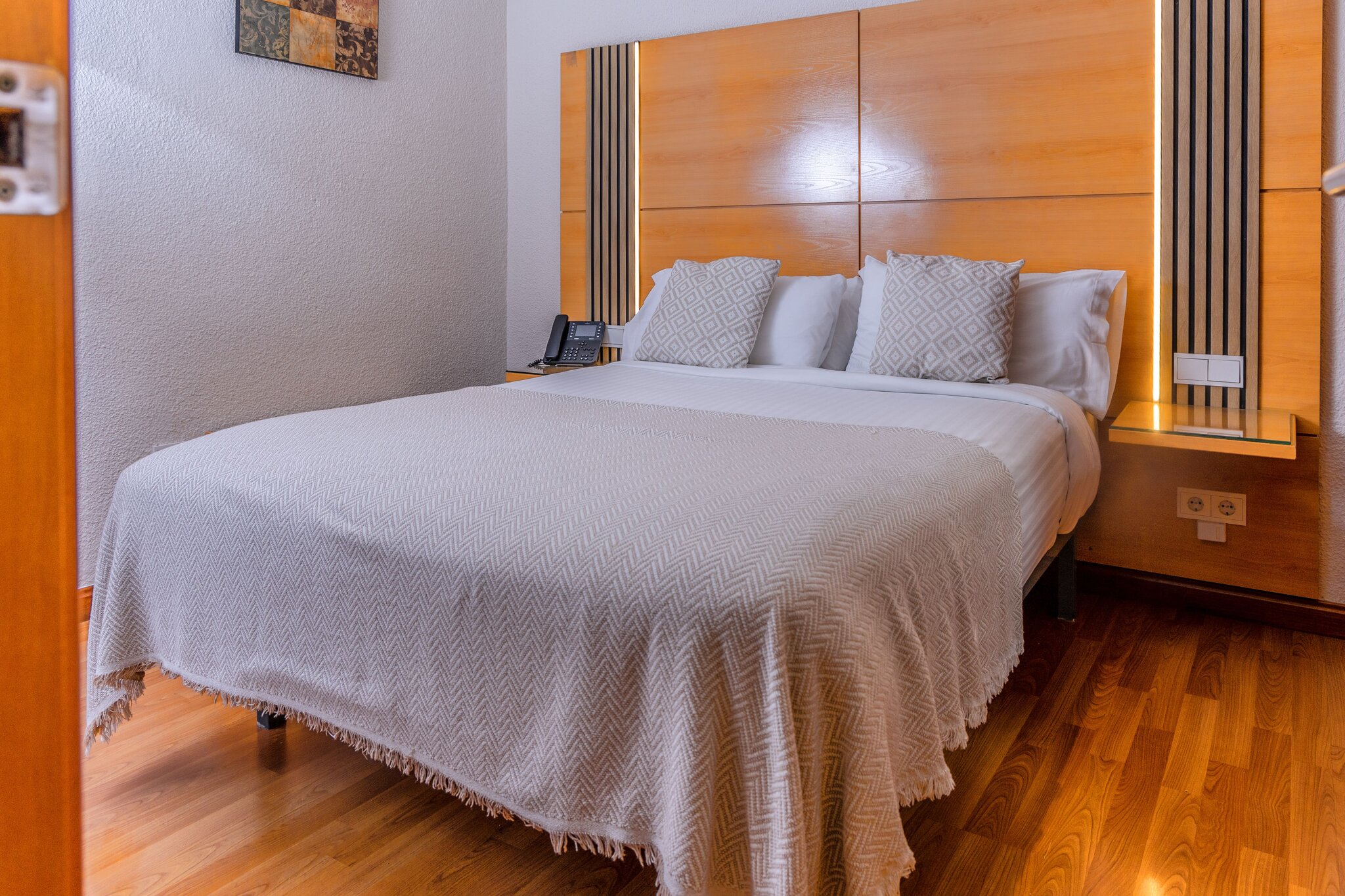 Hotel Serrano 2