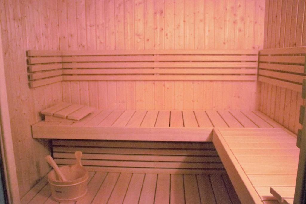 Ferme-Château de Cordey & Spa 5