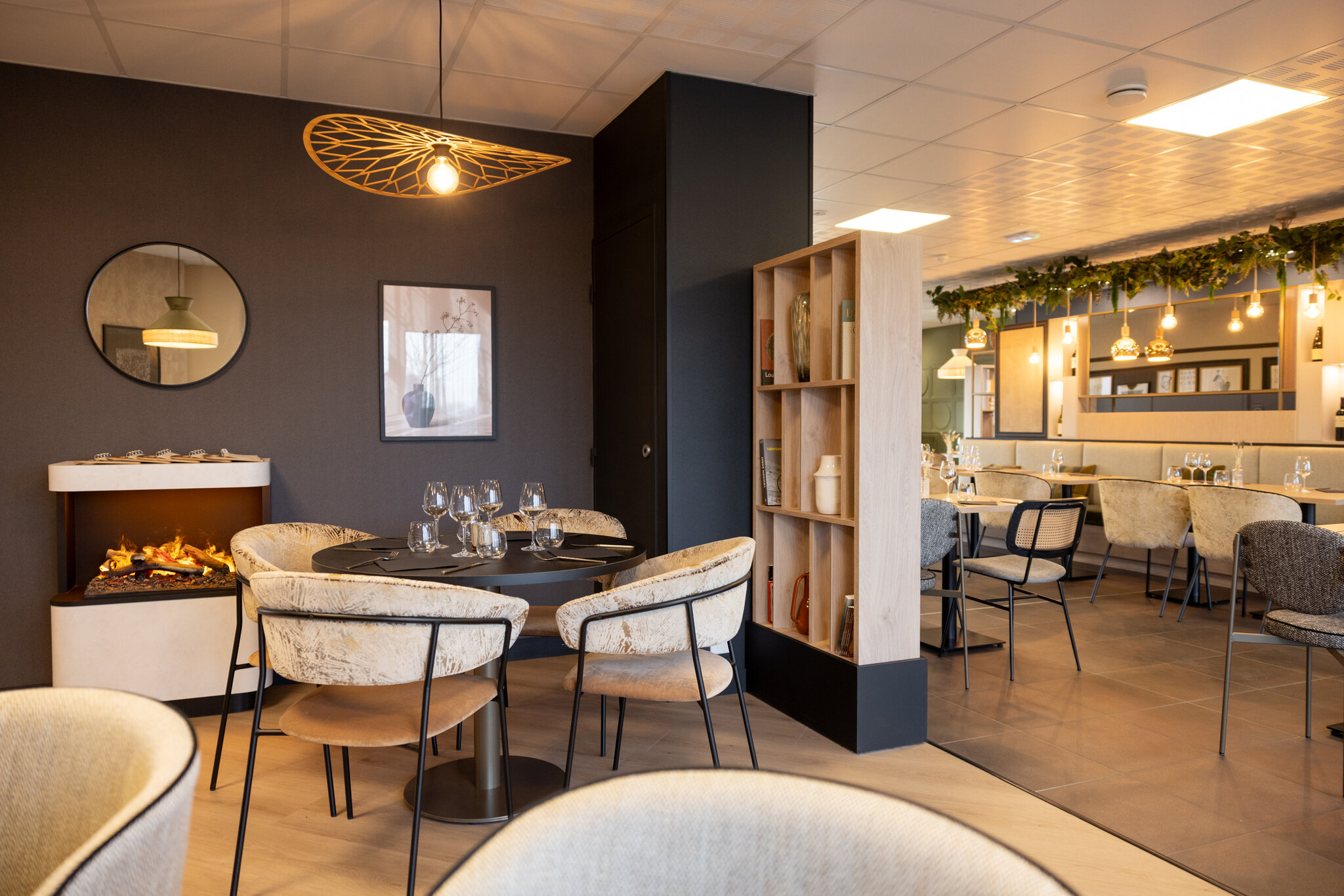 Brit Hotel L’Adresse - Saint-Méen 2