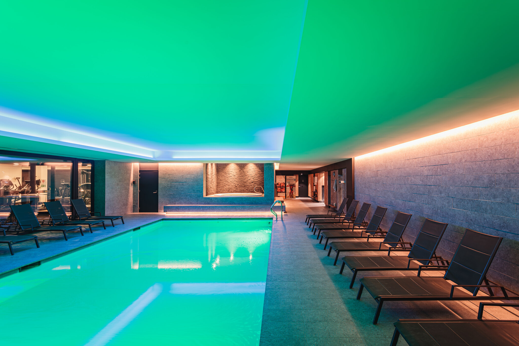 R Hotel Experiences 5