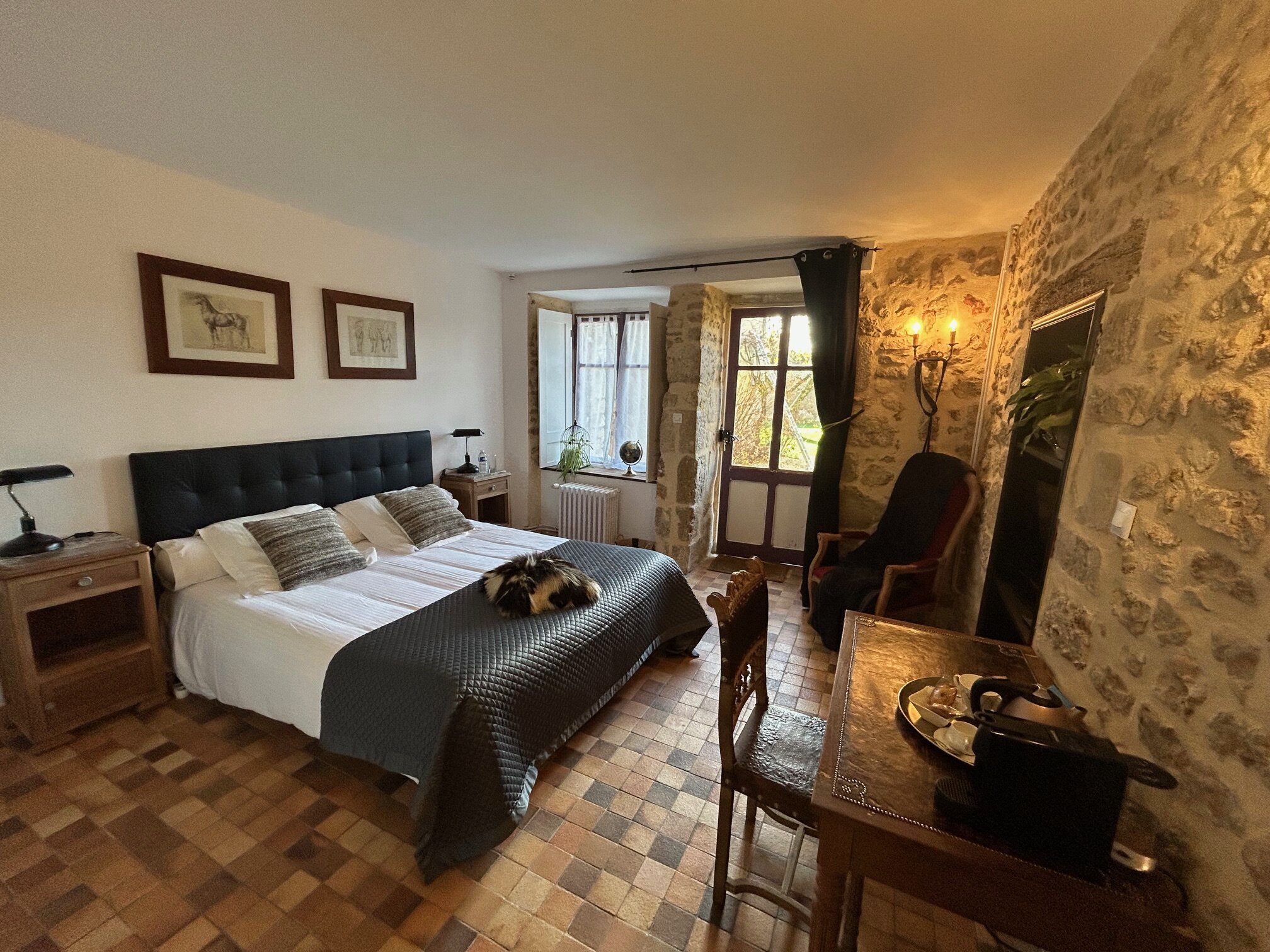 Le Vieux Château 2