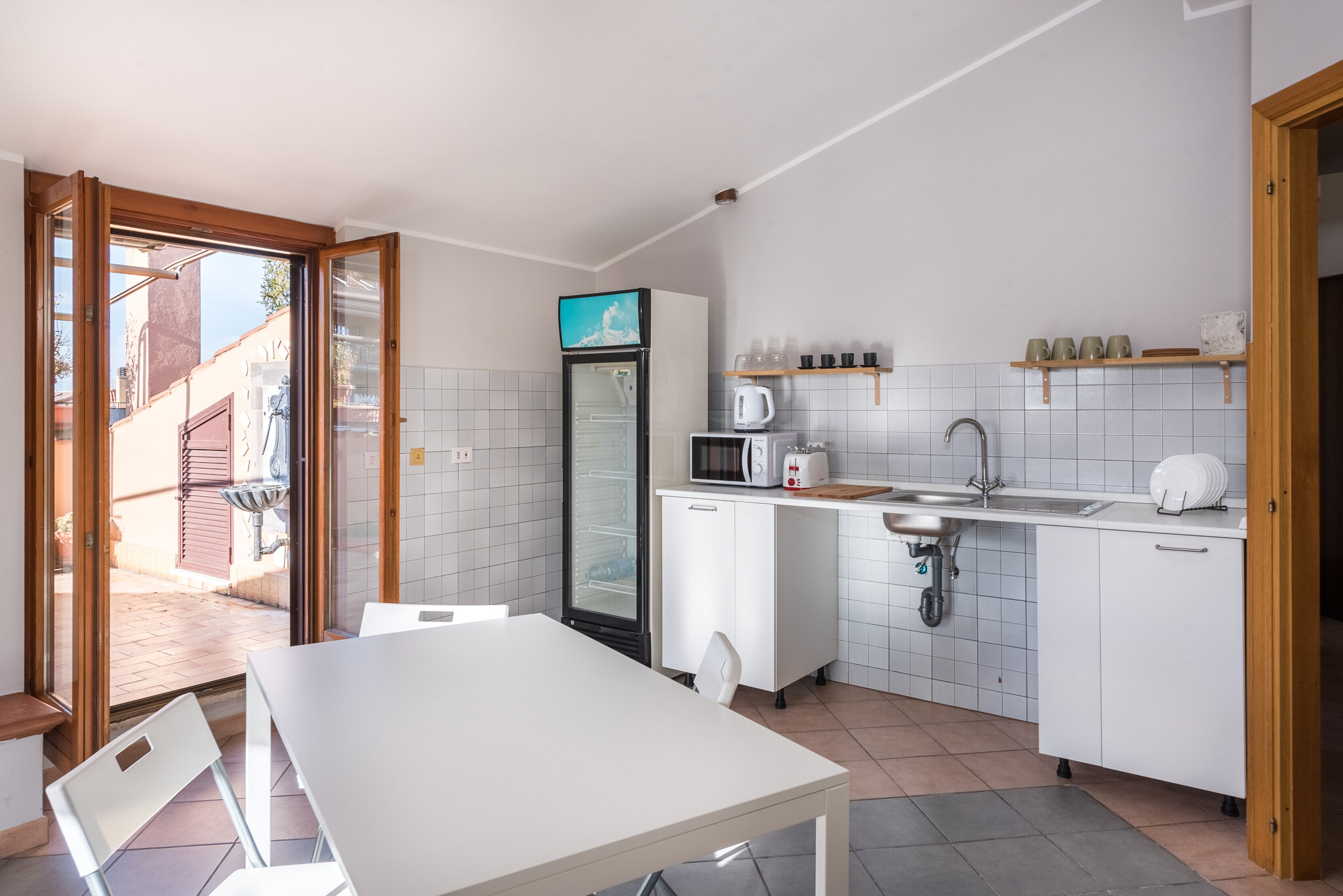 Travelershome Morena Guest House 5