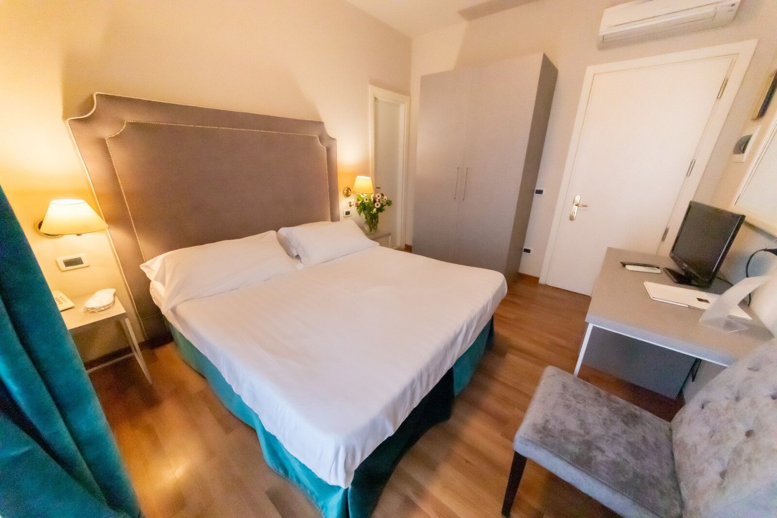 Hotel Viscardo 4