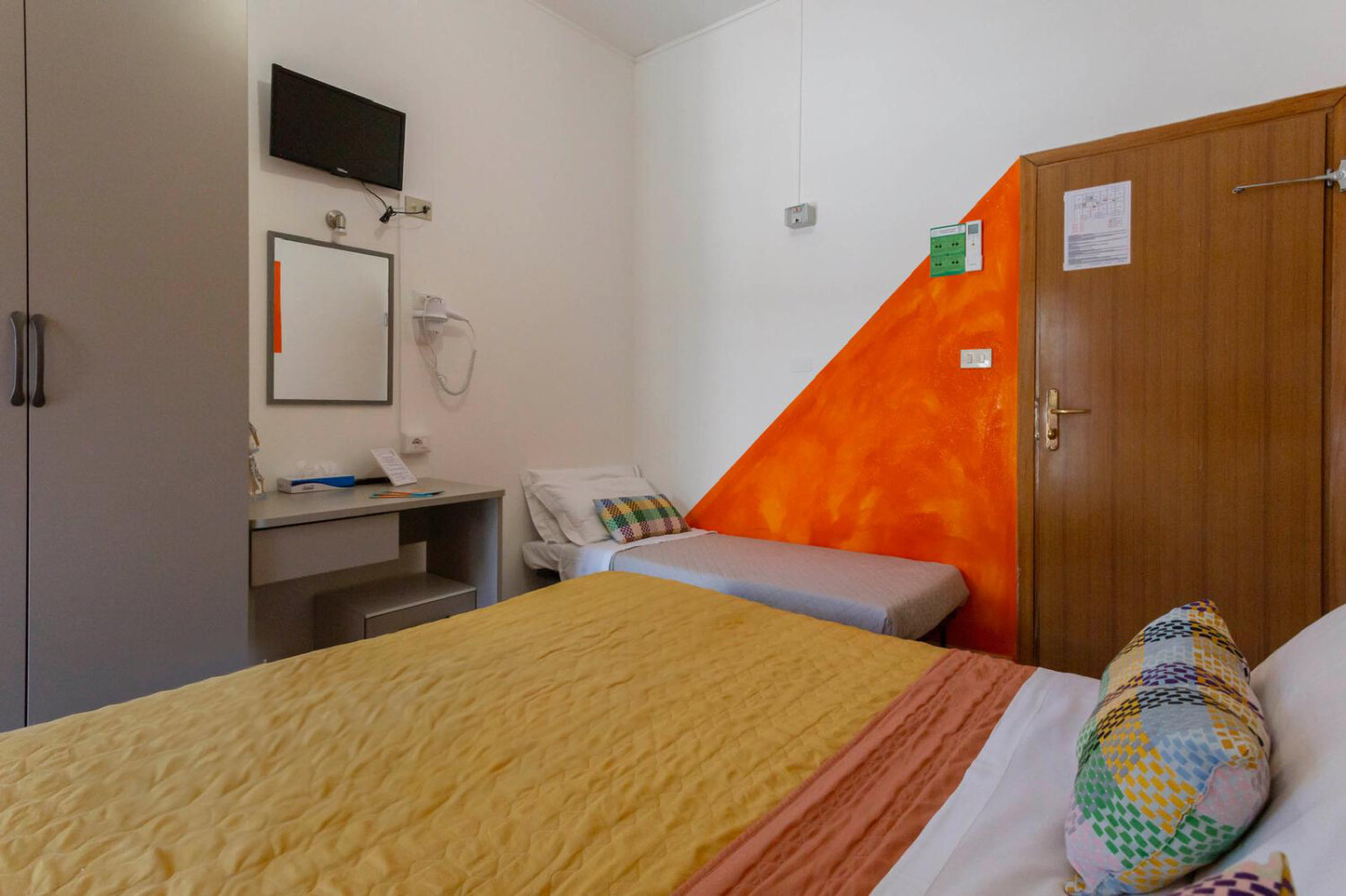 A Casa Nostra Hotel 5