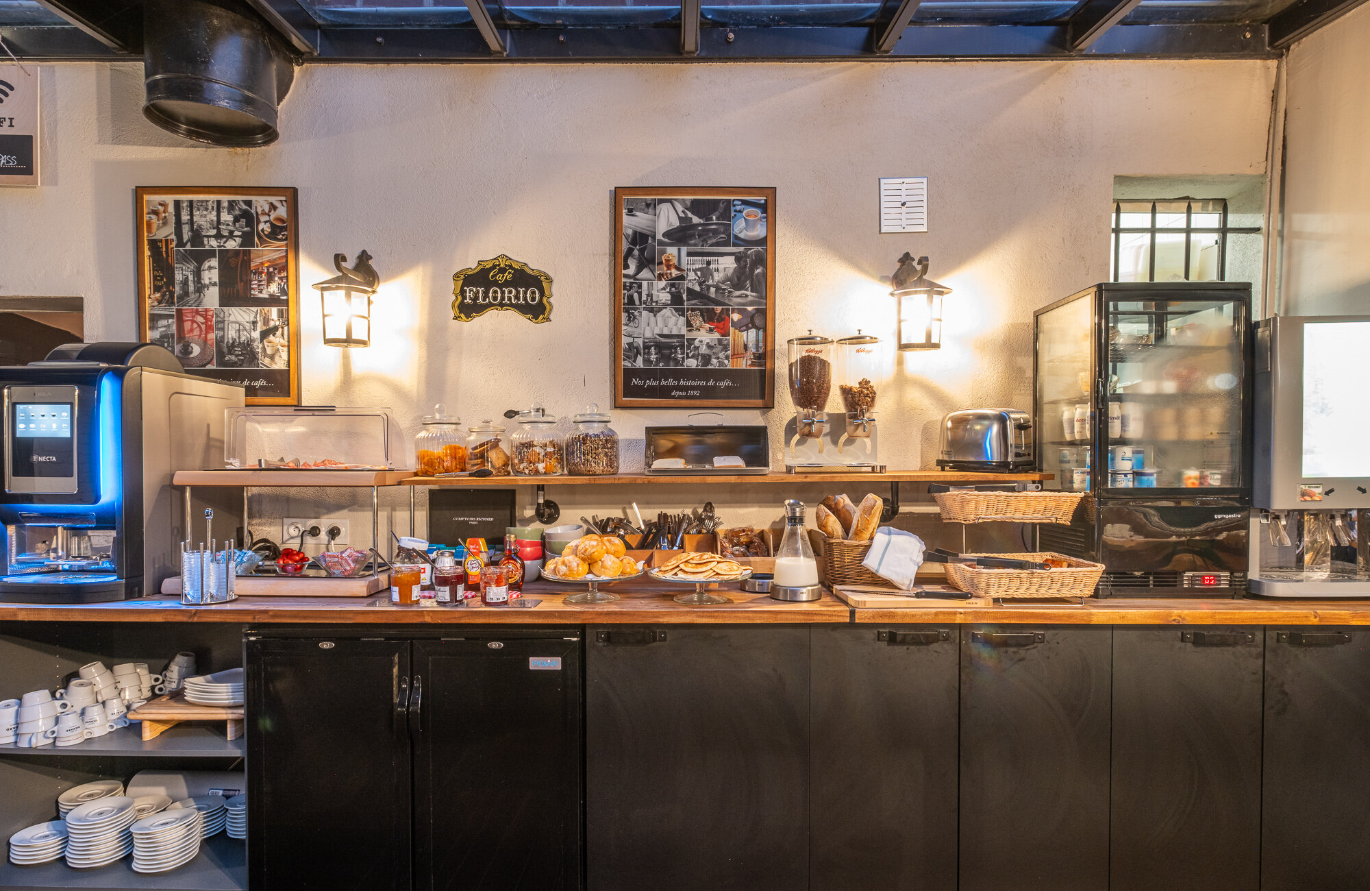 The Originals Hôtel Boutique Le Marignan Le Havre Centre Gare 3