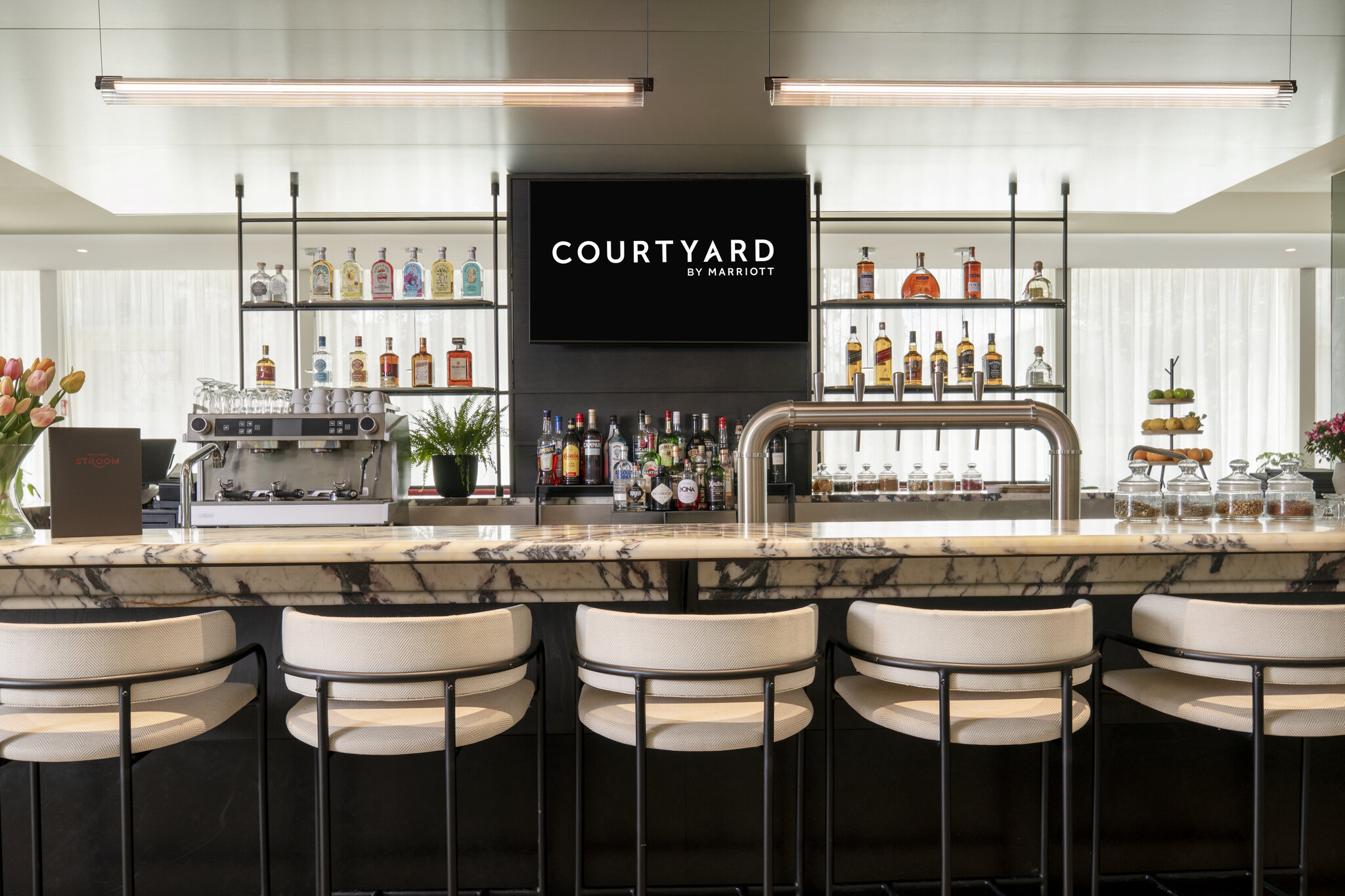 Courtyard by Marriott Ghent 5