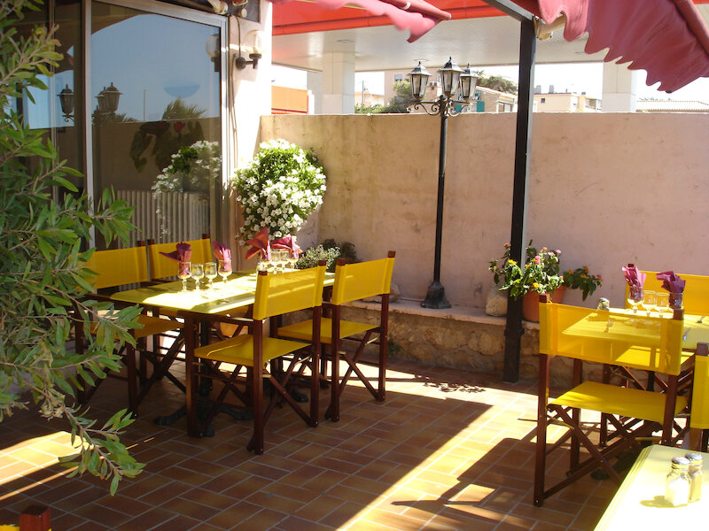 Hôtel Adonis Six-Fours-les-Plages 2