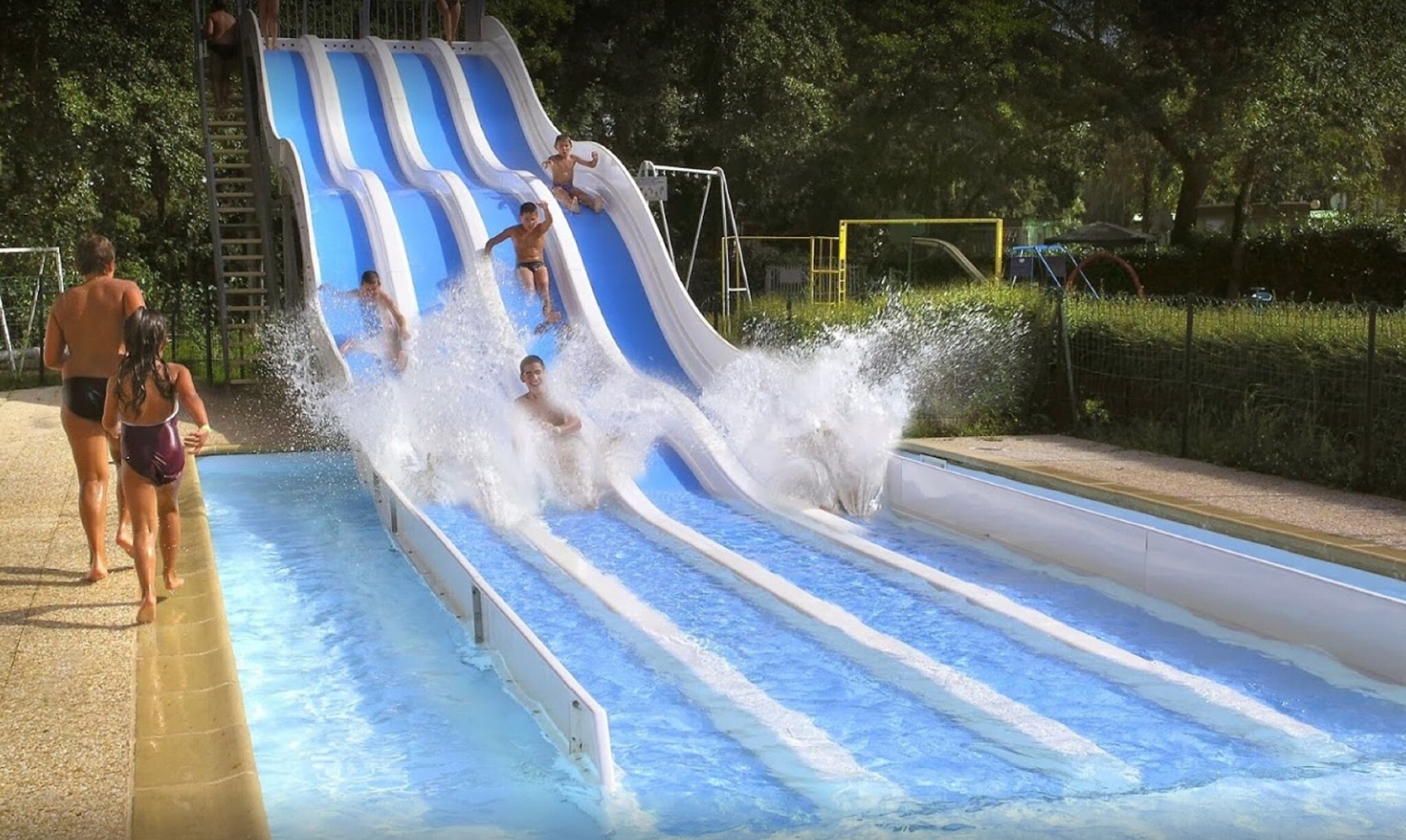 Camping Parc de Loisirs Le Val Fleuri 3
