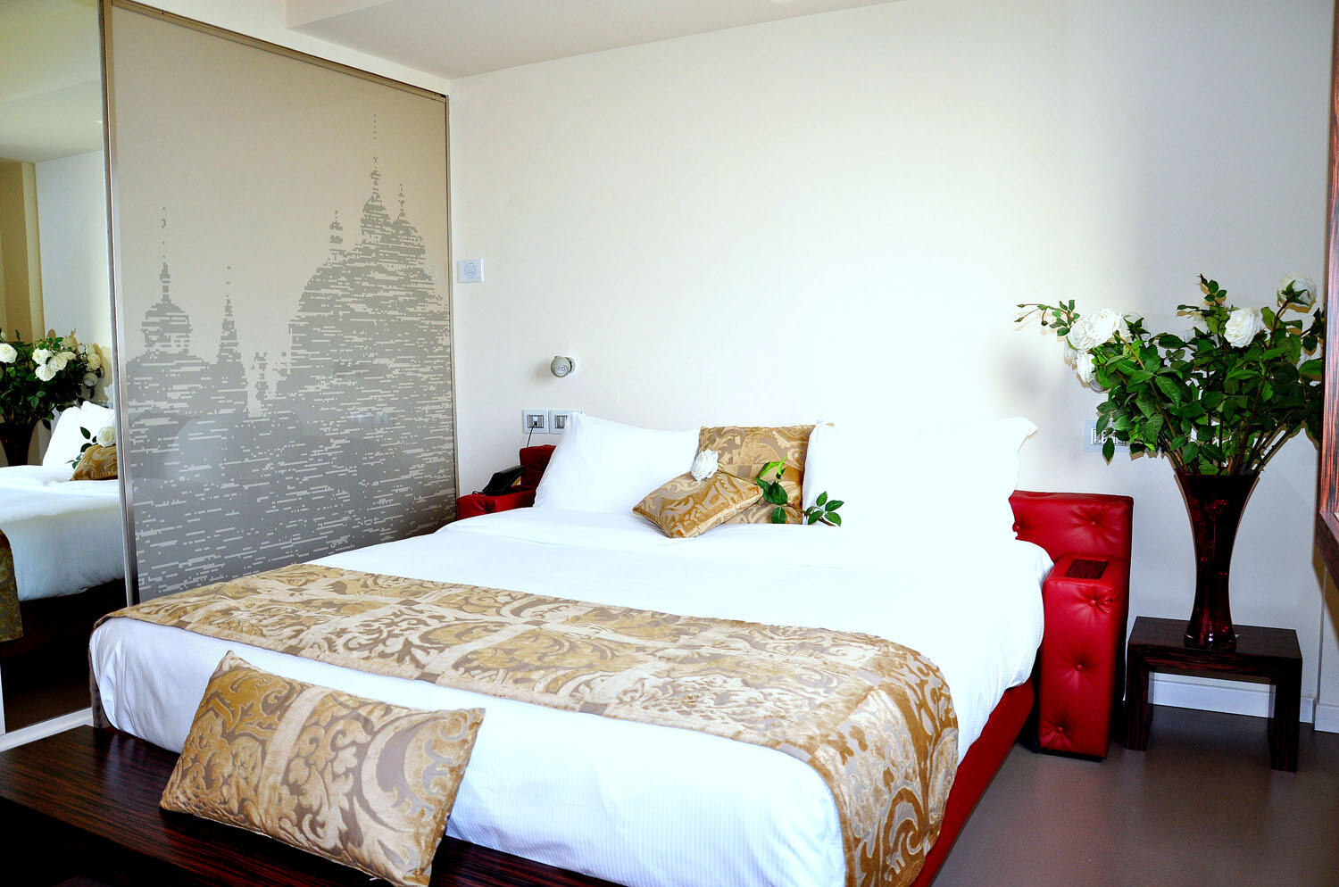 Antony Hotels 3