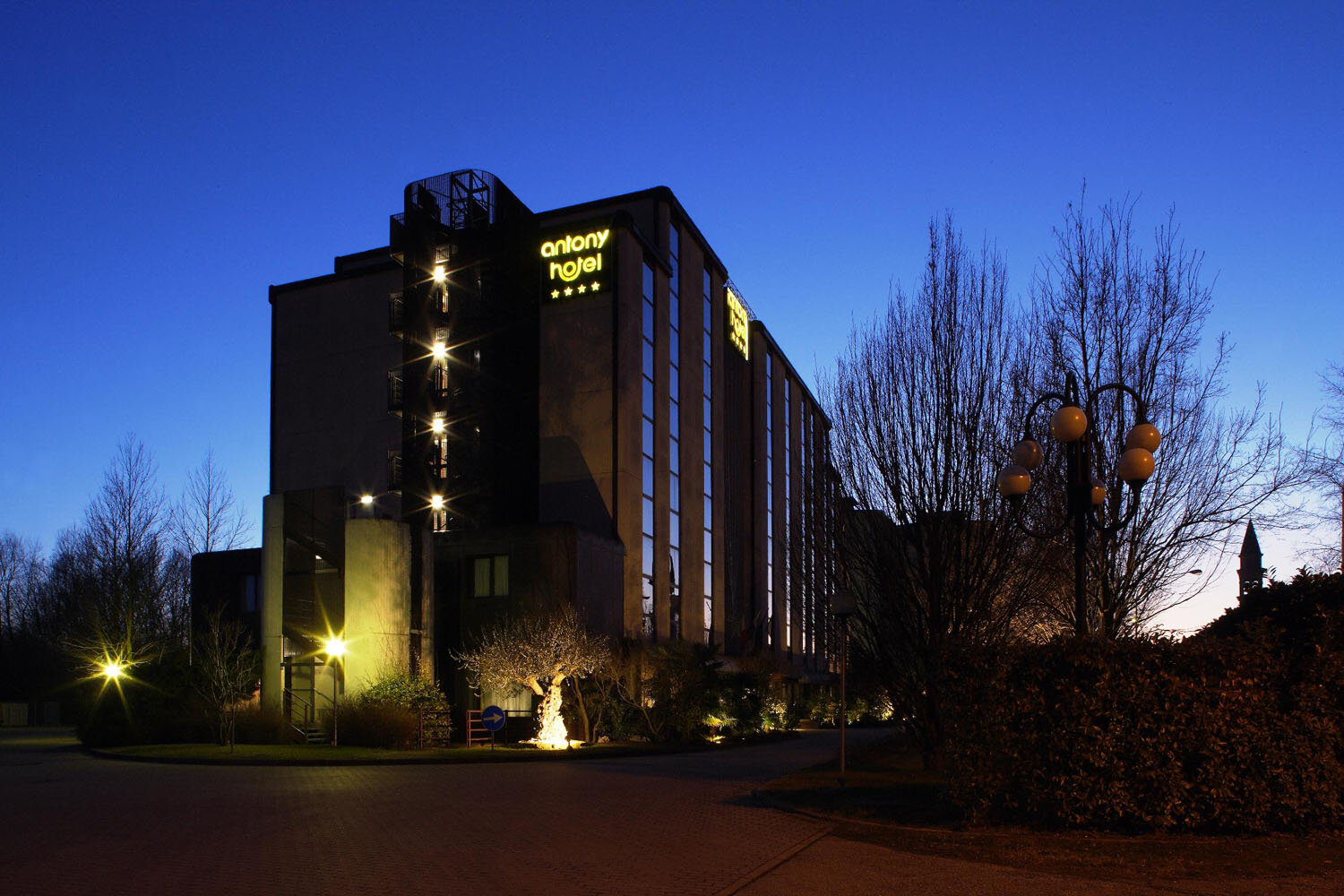 Antony Hotels 3