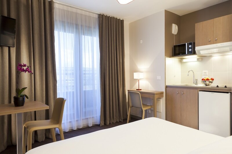 Nehô Suites Porte de Genève - Gare Annemasse 3