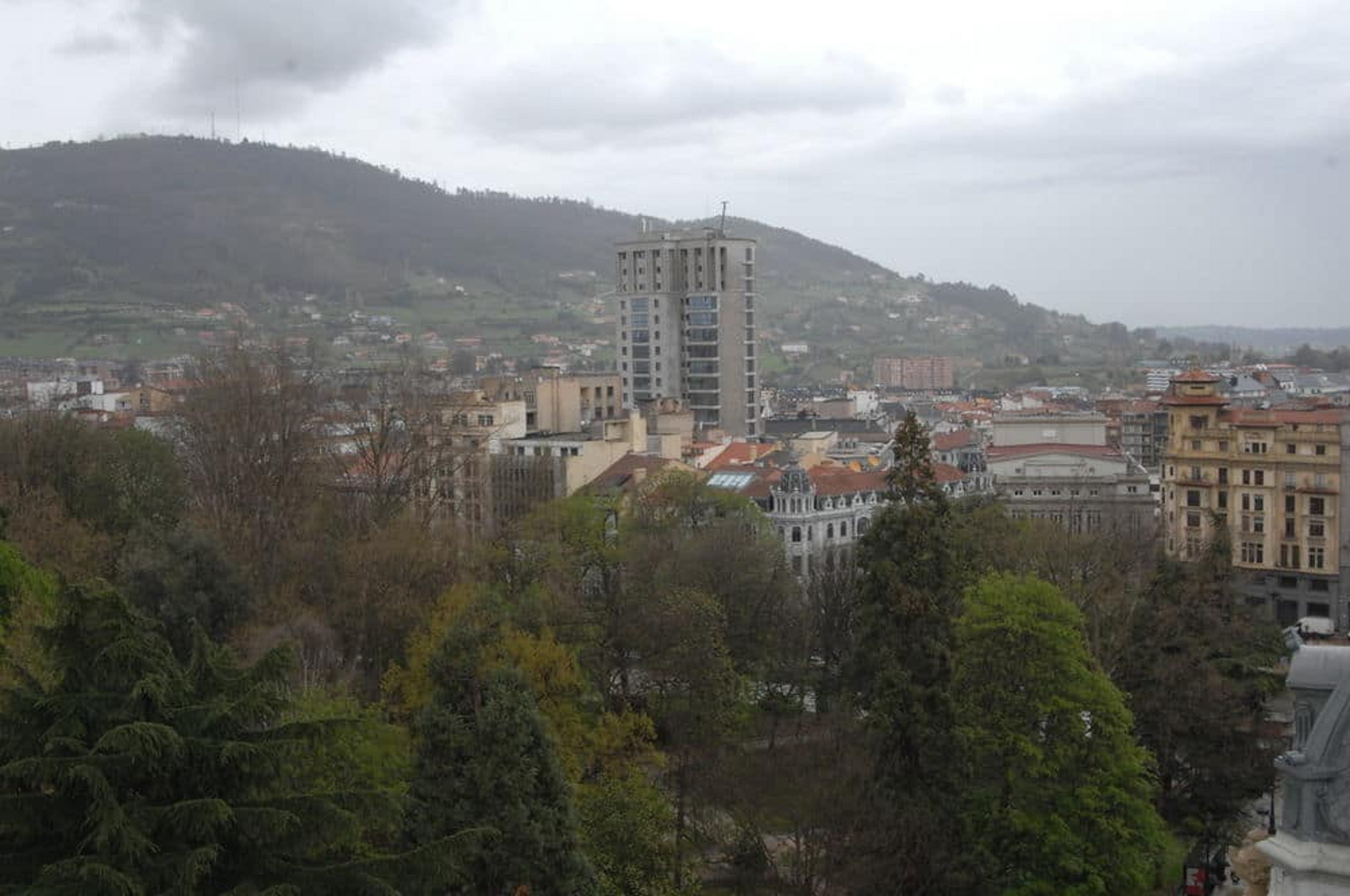 Hotel Santa Cruz Oviedo 3