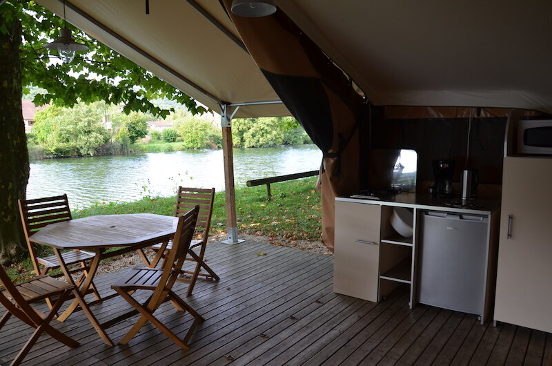 Camping Les Promenades 2