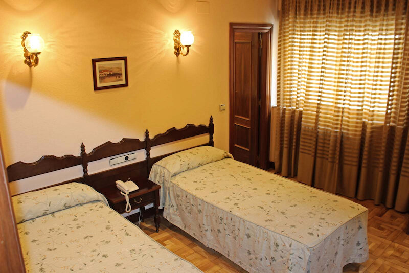 Hotel Castellano I 3