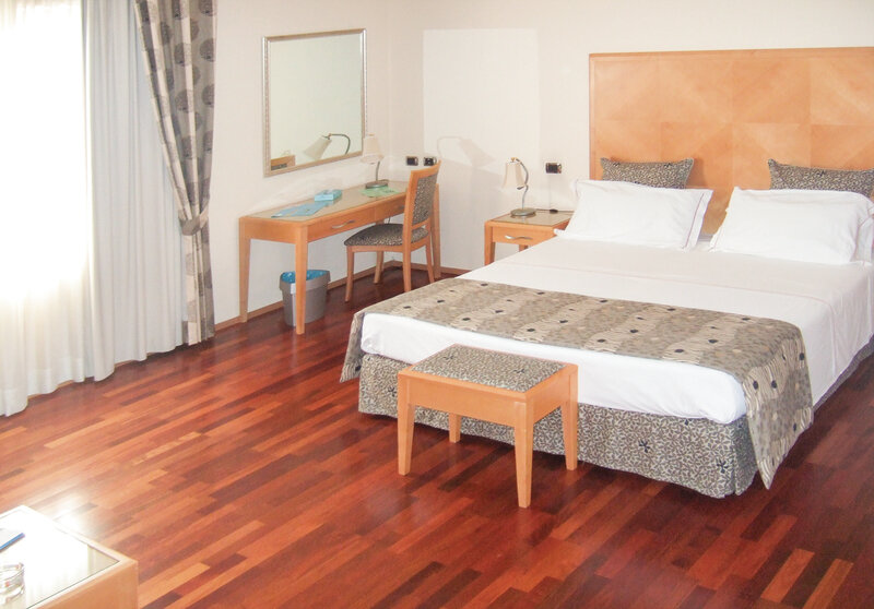 Hotel Riviera 2