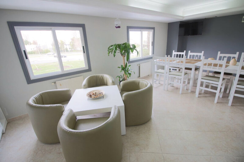 Hostal Alda Puerta Coruña 2