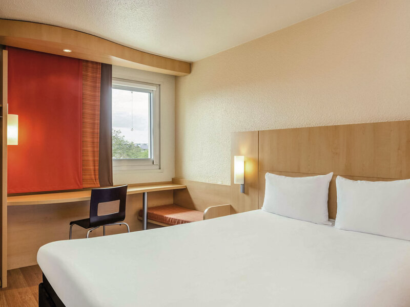 Hôtel Ibis Cergy Pontoise Le Port 2