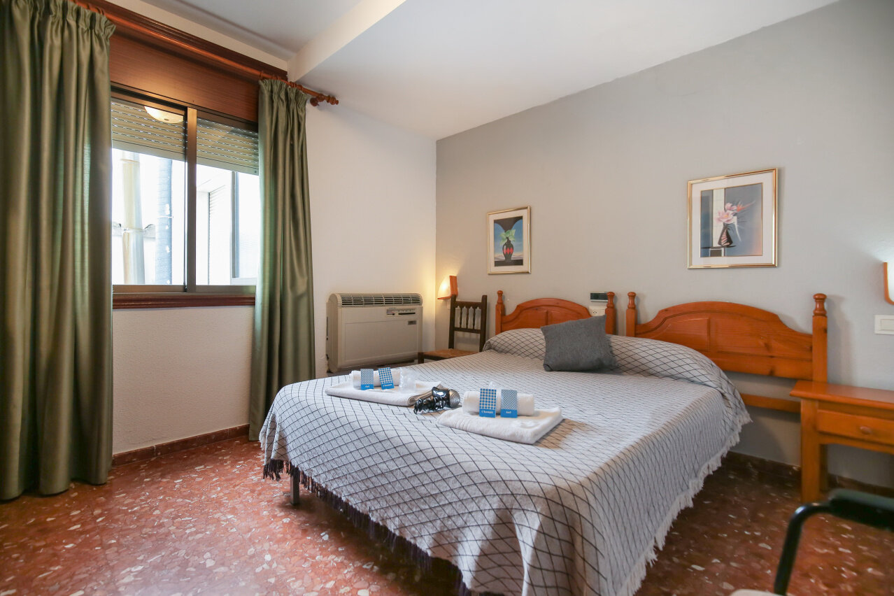 Hotel Al-Andalus 2