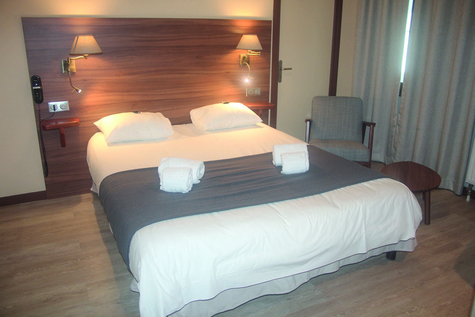 Hôtel Au Terminus 2