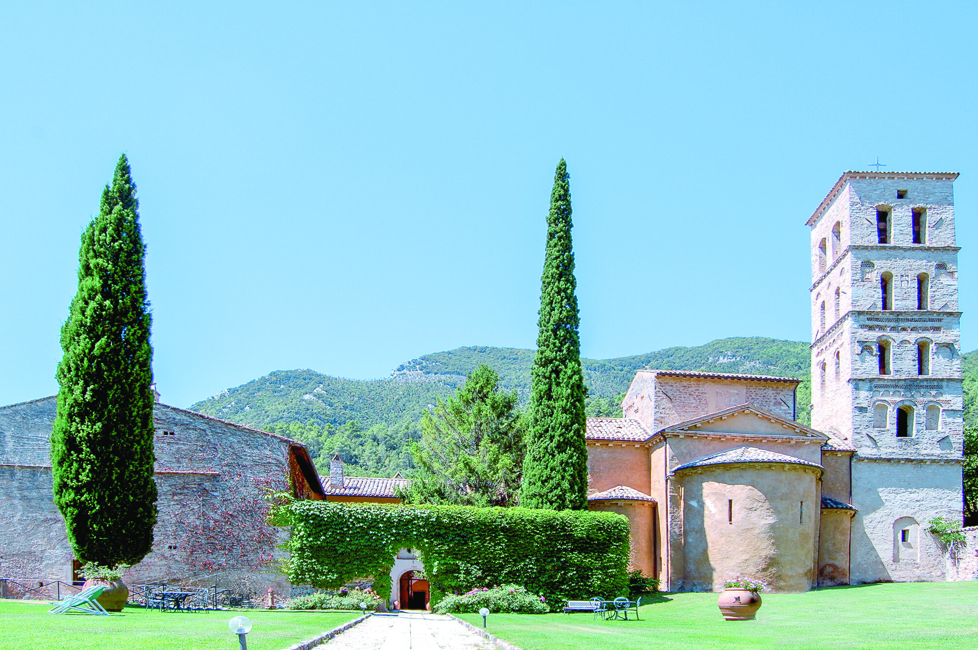 Abbazia San Pietro in Valle 3