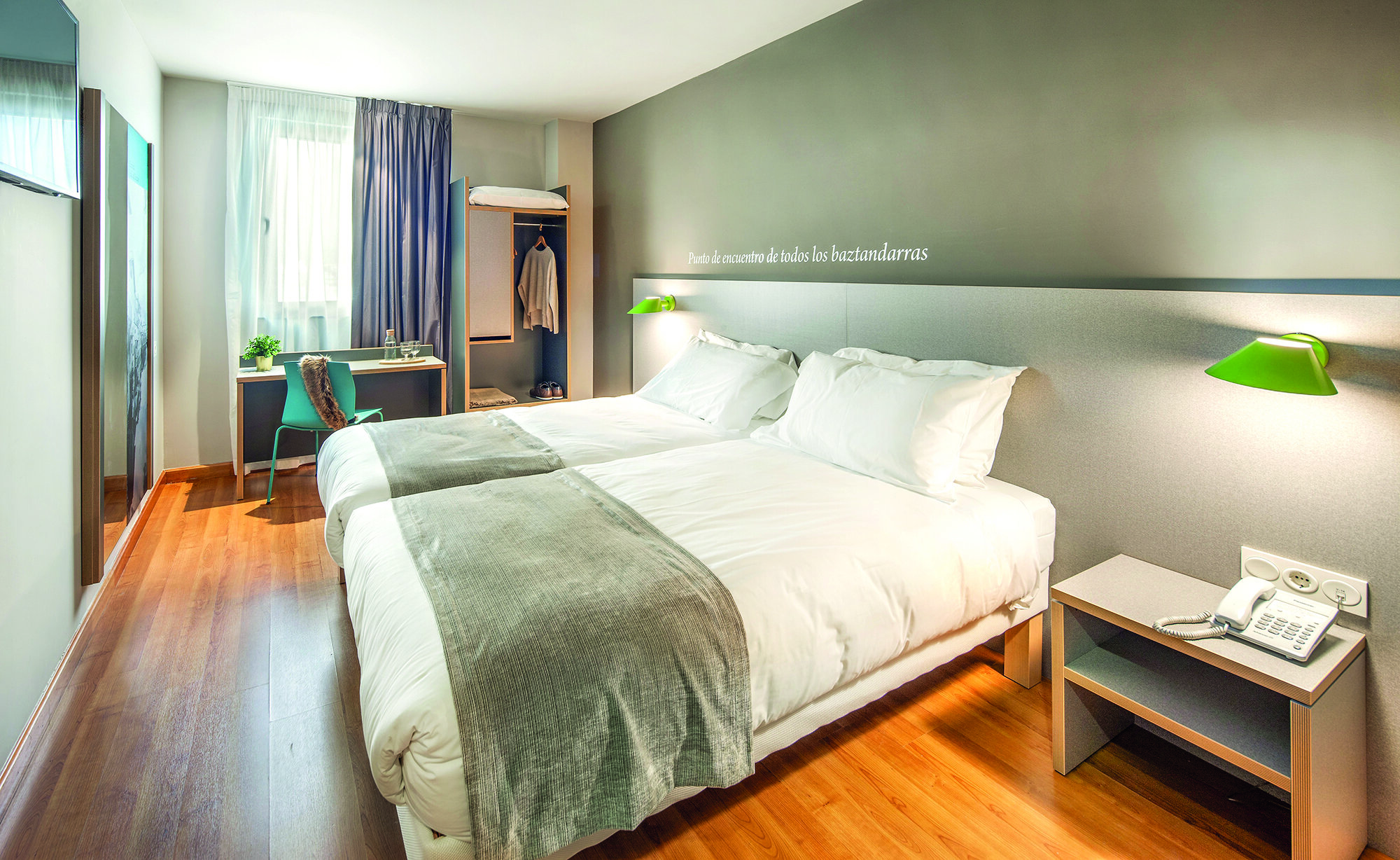 Hotel Ibis Styles Pamplona Noain