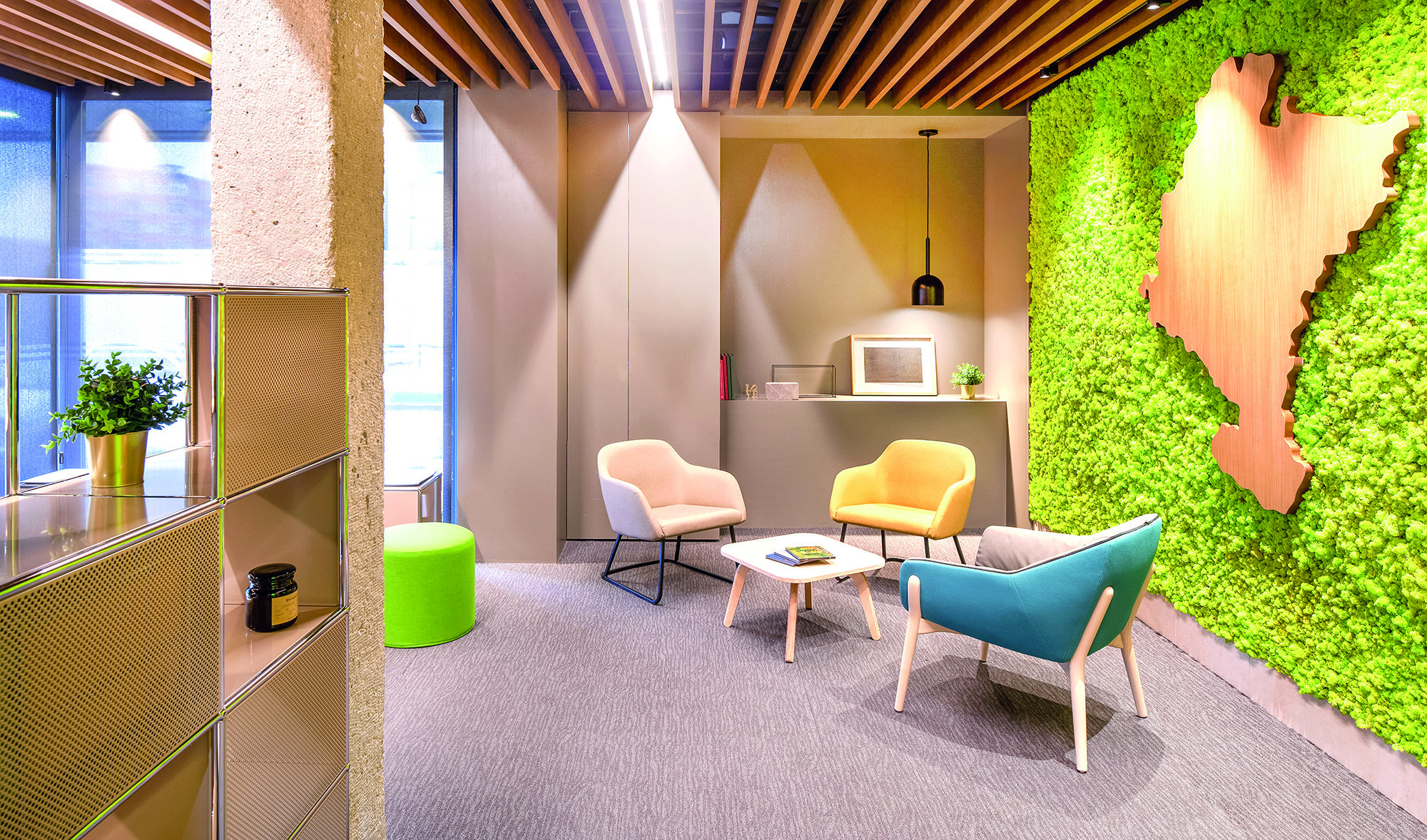 Hotel Ibis Styles Pamplona Noain 2