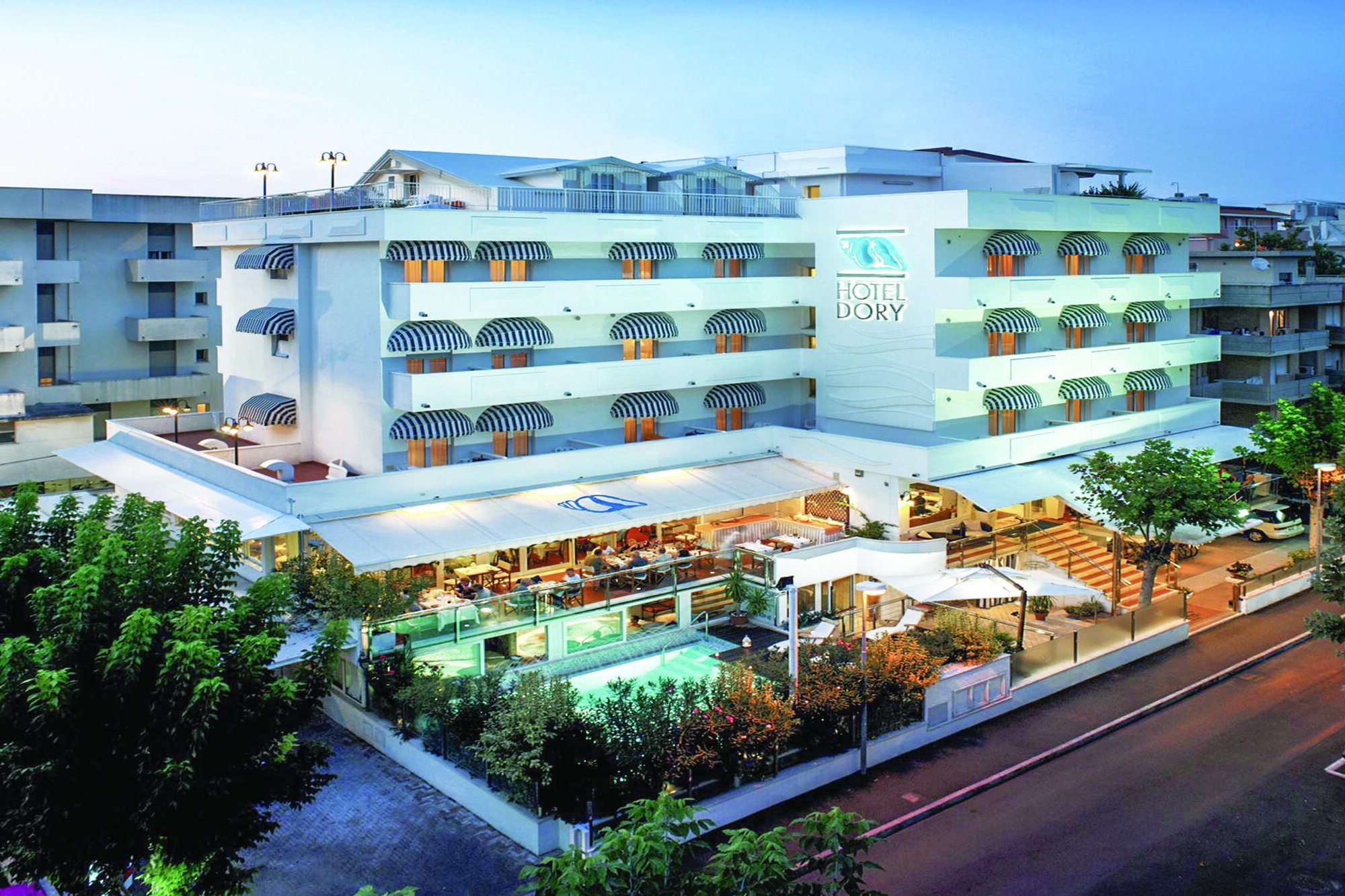 Dory Hotels & Suite 5